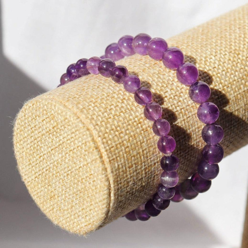 Bracelet en pierres violette
